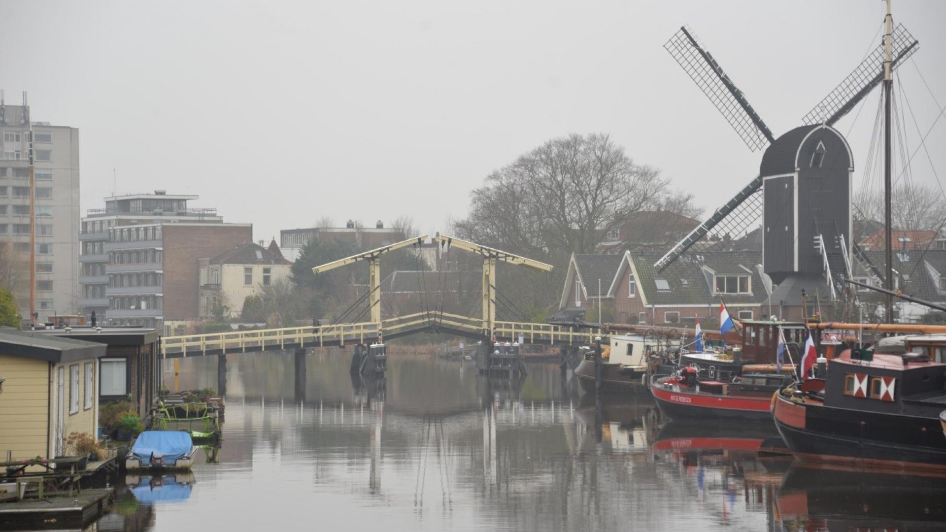 Rembrandtbrug definitief wit